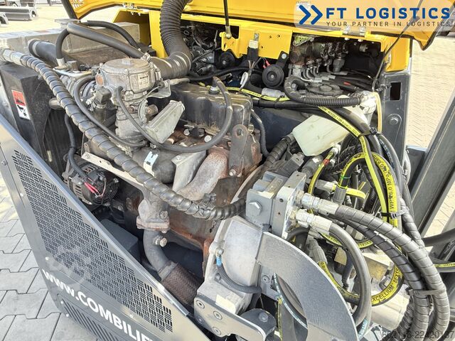 4-way forklift Combilift CB3000 GAS DUPLEX 4000MM POSITIONER