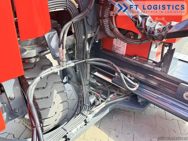 4-way forklift Combilift C3000ET TRIPLEX 5940 WIDE FORK POSITIONE