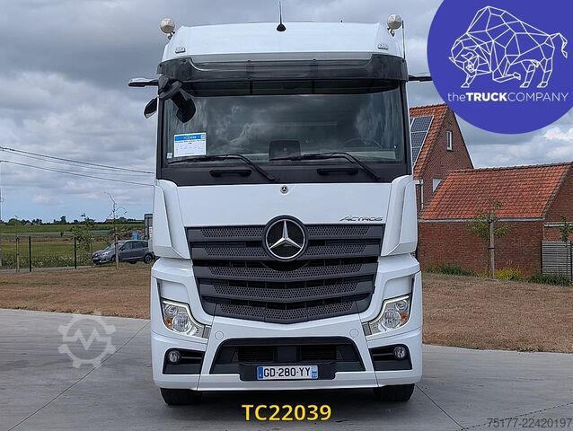 Standard-SZM Mercedes-Benz Actros L Pro Cabin 530