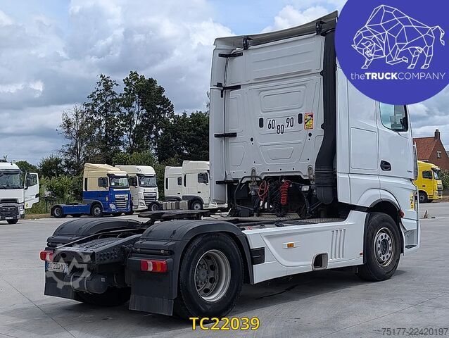 Standard-SZM Mercedes-Benz Actros L Pro Cabin 530