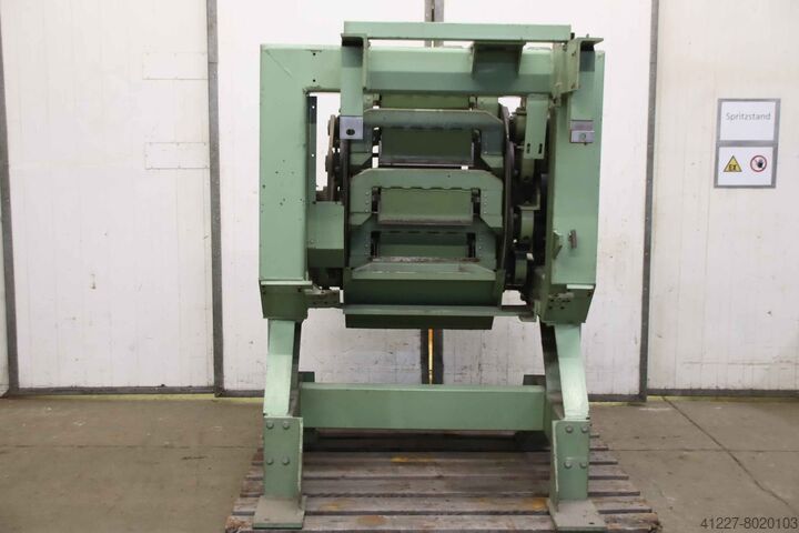 Tobacco cutting machine prototype Sagemüller 8 Messer, mit Schleifeinrichtung