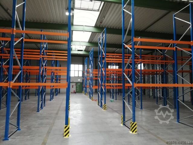 25 lfm Palettenregal Nedcon 25 lfm Palettenregal Nedcon H 3,5 m T 110 cm Auflast /Fach 3050 kg