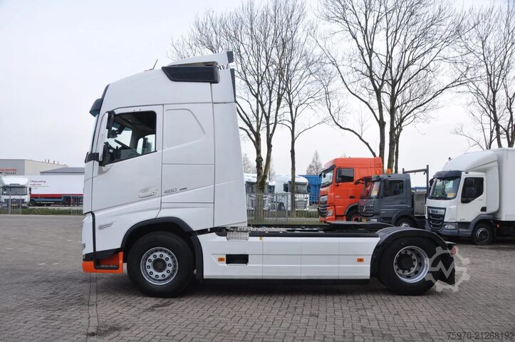 Standard-SZM Volvo FH 460 4X2 iParkCool VOL SPOILER SET 2x ALU TANK