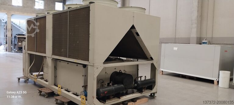 Water chiller Daikin EWYD360AJYNN