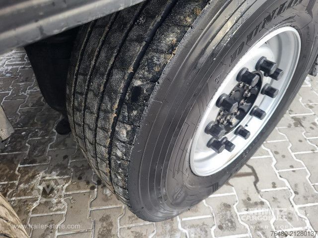 Auflieger mit Pritsche & Plane Schmitz Cargobull Schiebeplane Standard