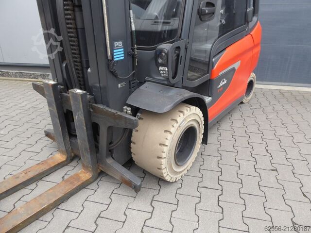 Elektro 4 Rad-Stapler Linde E35L-01