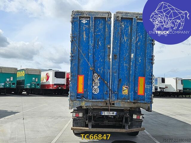 Tipper Kaiser benne transport ferrail