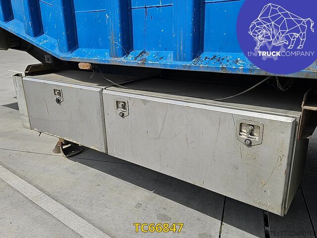 Tipper Kaiser benne transport ferrail