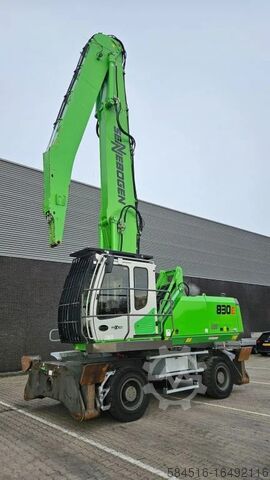 Material handler Sennebogen 830ME