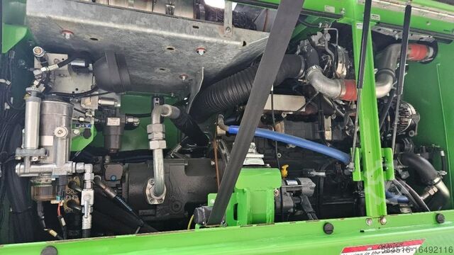 Material handler Sennebogen 830ME