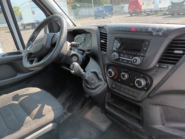 LKW mit Kofferaufbau IVECO 35C14