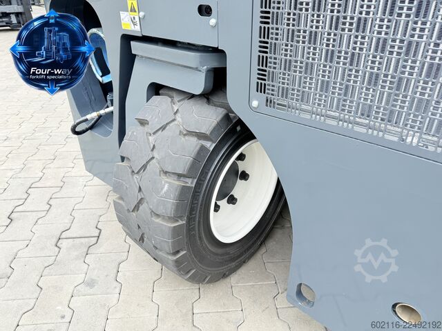 4-way forklift Combilift CB4000 GAS TRIPLEX 6450MM POSITIONER