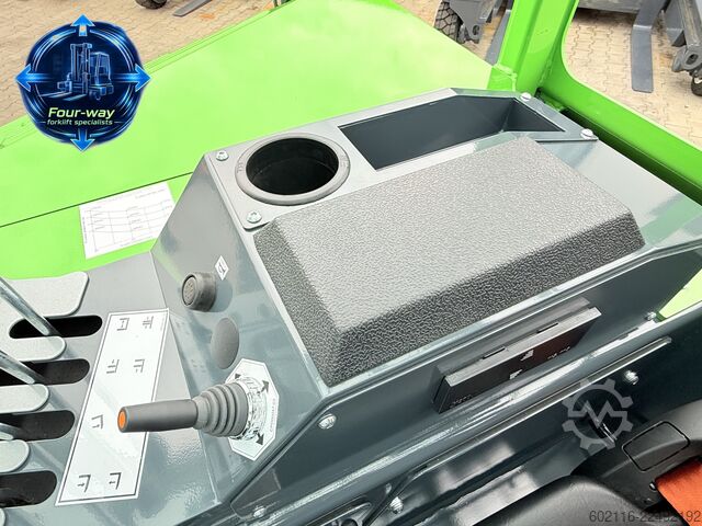 4-way forklift Combilift CB4000 GAS TRIPLEX 6450MM POSITIONER
