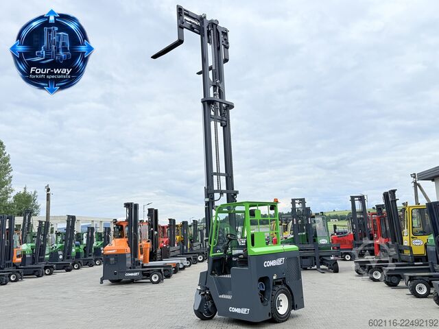 4-way forklift Combilift CB4000 GAS TRIPLEX 6450MM POSITIONER