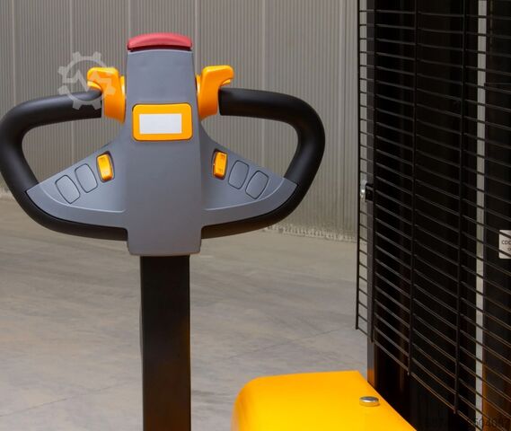 Stacker 1500 kg / 3 m Viber-System WE1530R 1500 kg / 3 m