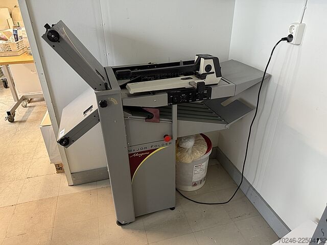 Folding machine Morgana major