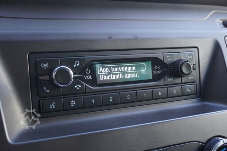 Closed box Ford Transit 2.0 TDCI L4 Bakwagen EURO 6 - Airco - C...