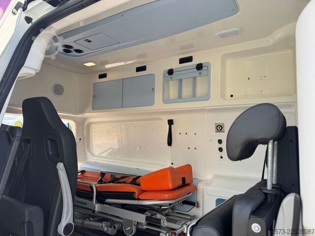 Feuerwehrfahrzeug FORD Transit Custom