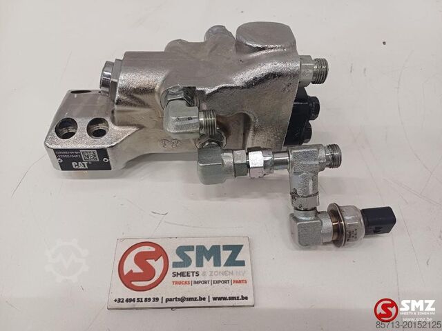 Air dryer Caterpillar Valve check and relief Caterpillar