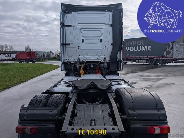 Standard-SZM Mercedes-Benz Actros 1945