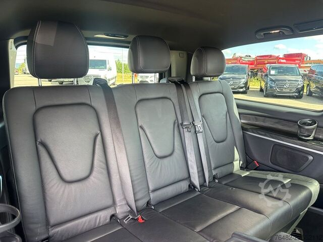 Minibus MERCEDES-BENZ EQV 300 AVANTGARDE/MBUX/LIEGE-PAKET/DISTRONIC/EL