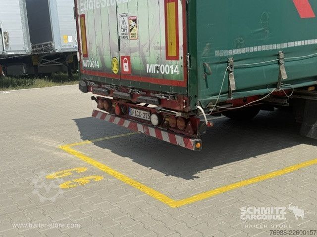 Auflieger mit Pritsche & Plane Schmitz Cargobull Curtainsider Mega