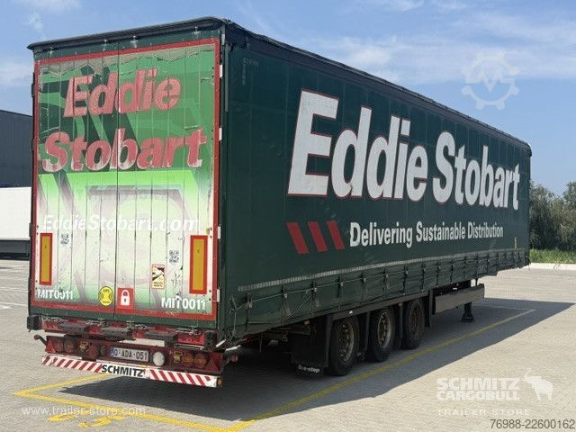 Auflieger mit Pritsche & Plane Schmitz Cargobull Curtainsider Mega