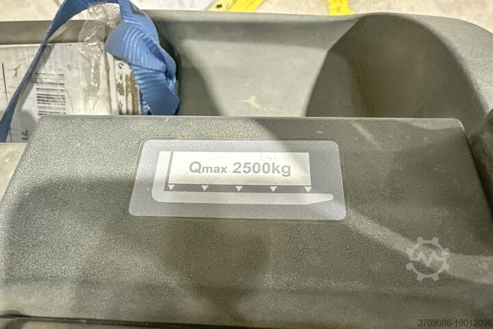 Niederhubwagen Jungheinrich ECE225