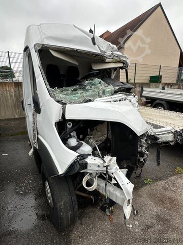 Panel van CITROEN Jumper Grossraumkasten 35 L4H2 Club Heavy BlueHD
