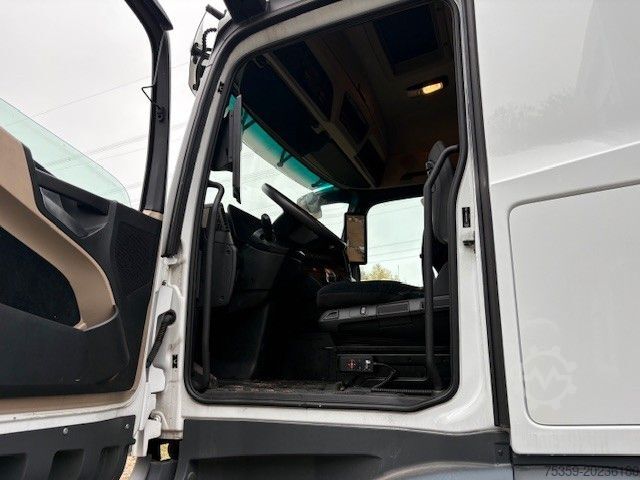 Standard tractor unit MERCEDES-BENZ Actros 5 L-Fahrerhaus 1846