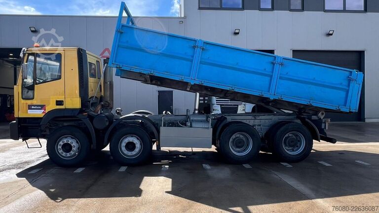 Kipper Iveco EUROTRAKKER 340 E 34 (POMPE MANUELLE / LAMES / ...
