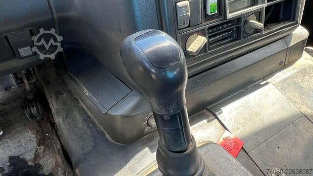 Kipper Iveco EUROTRAKKER 340 E 34 (POMPE MANUELLE / LAMES / ...