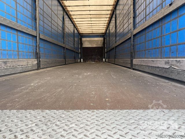 Open semitrailer with tarp Schmitz Cargobull Semitrailer Curtainsider Standard