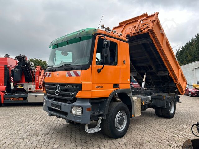 Dreiseitenkipper LKW MERCEDES-BENZ 1850 V8 Actros 3Skipper + Bordmatik ALLRAD