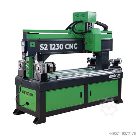 Holzdrehmaschine / Drehmaschine DANIBRUM S2 1230 CNC