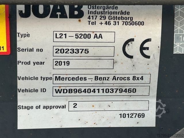 Truck mounted crane MERCEDES-BENZ 3253 Arocs mit HMF 3220 Kran und JOAB Abroller