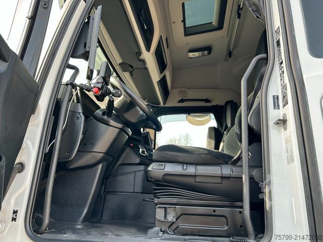 Truck mounted crane MERCEDES-BENZ 3253 Arocs mit HMF 3220 Kran und JOAB Abroller