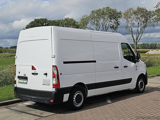 Hochdachkombi RENAULT MASTER 2.3 CDI 135 L2H2