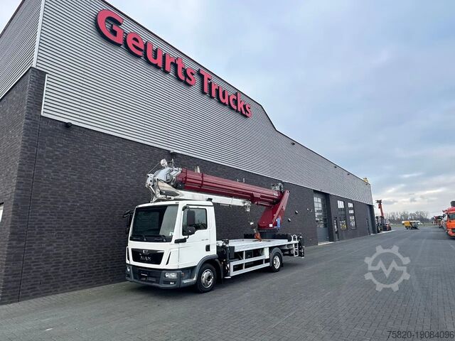 Kranwagen MAN TGL 7.180 4X2 BB BOCKER AK37/4000 + JIB MONTAGE...