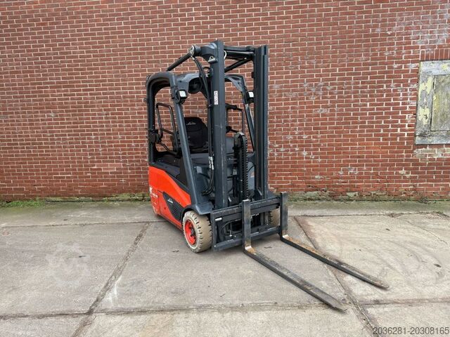 Electric 3-wheel forklift Linde E14
