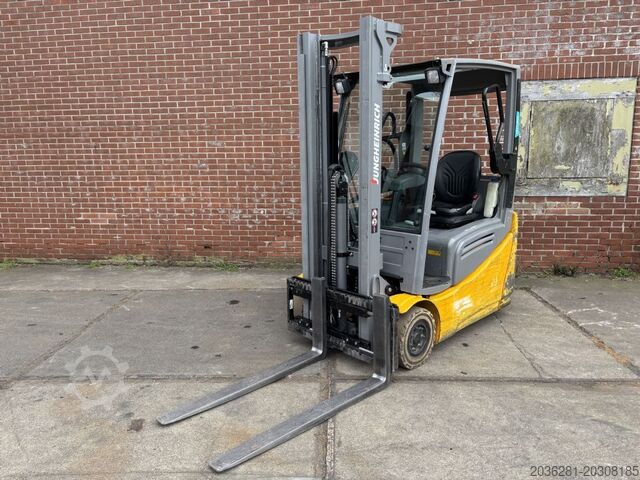 Electric 3-wheel forklift Jungheinrich EFG 216k