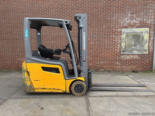 Electric 3-wheel forklift Jungheinrich EFG 216k
