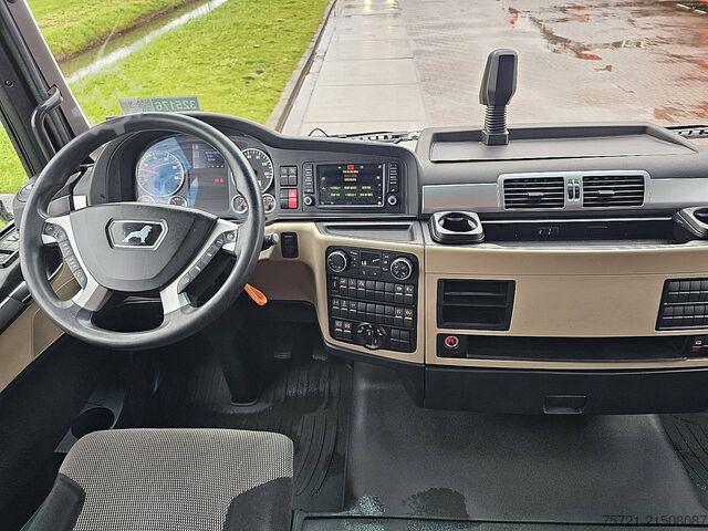 Standard-SZM MAN 18.460 TGX