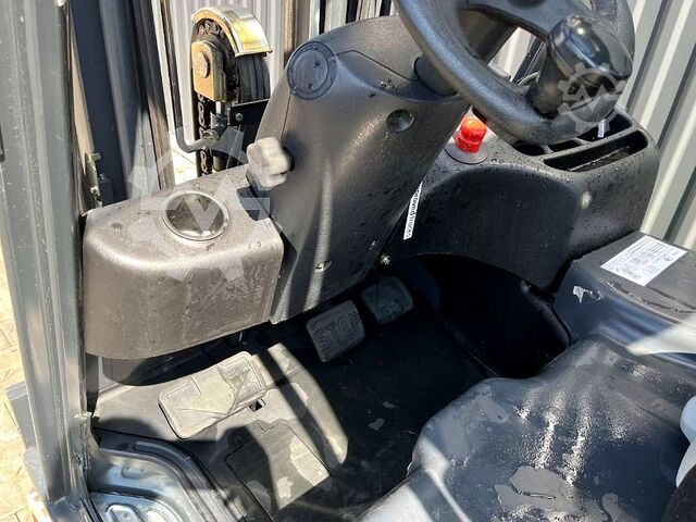 Forklift Linde E 16H-02