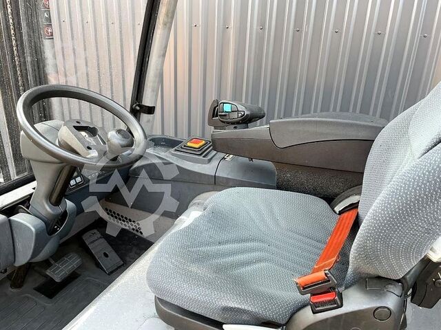 Electric 4-wheel forklift Jungheinrich EFG 425k