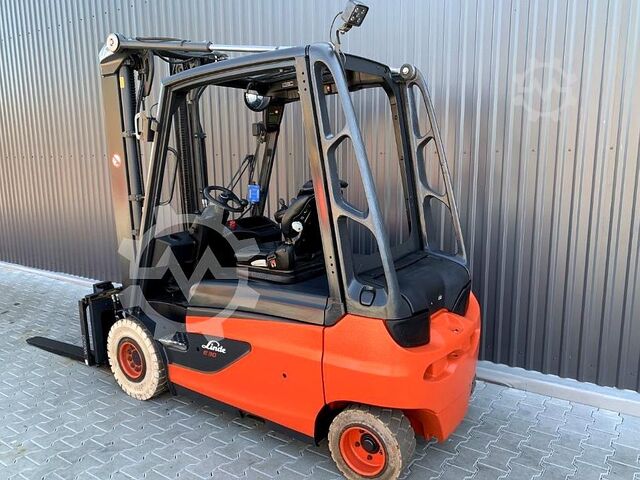 Elektro 4 Rad-Stapler Linde E30L-01