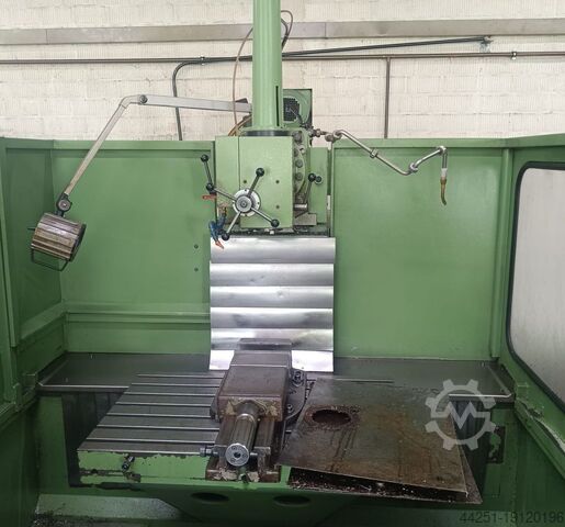 Precision milling and drilling machine Mikron WF31D