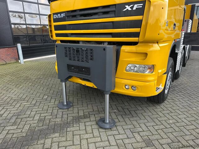 Kranwagen DAF XF 105.460 8x4 Trekker/ Bakwagen Fassi F950+Fly...