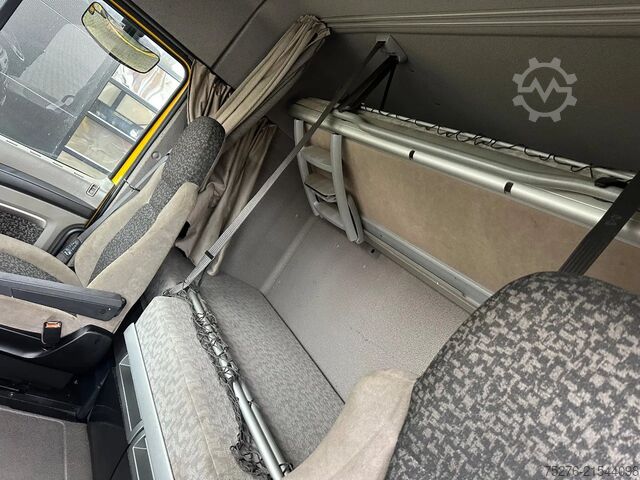Kranwagen DAF XF 105.460 8x4 Trekker/ Bakwagen Fassi F950+Fly...