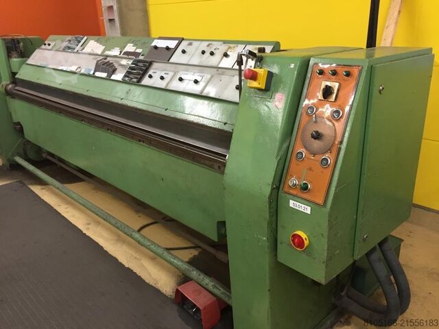 Schwenkbiegemaschine KRAMER AM-aut III